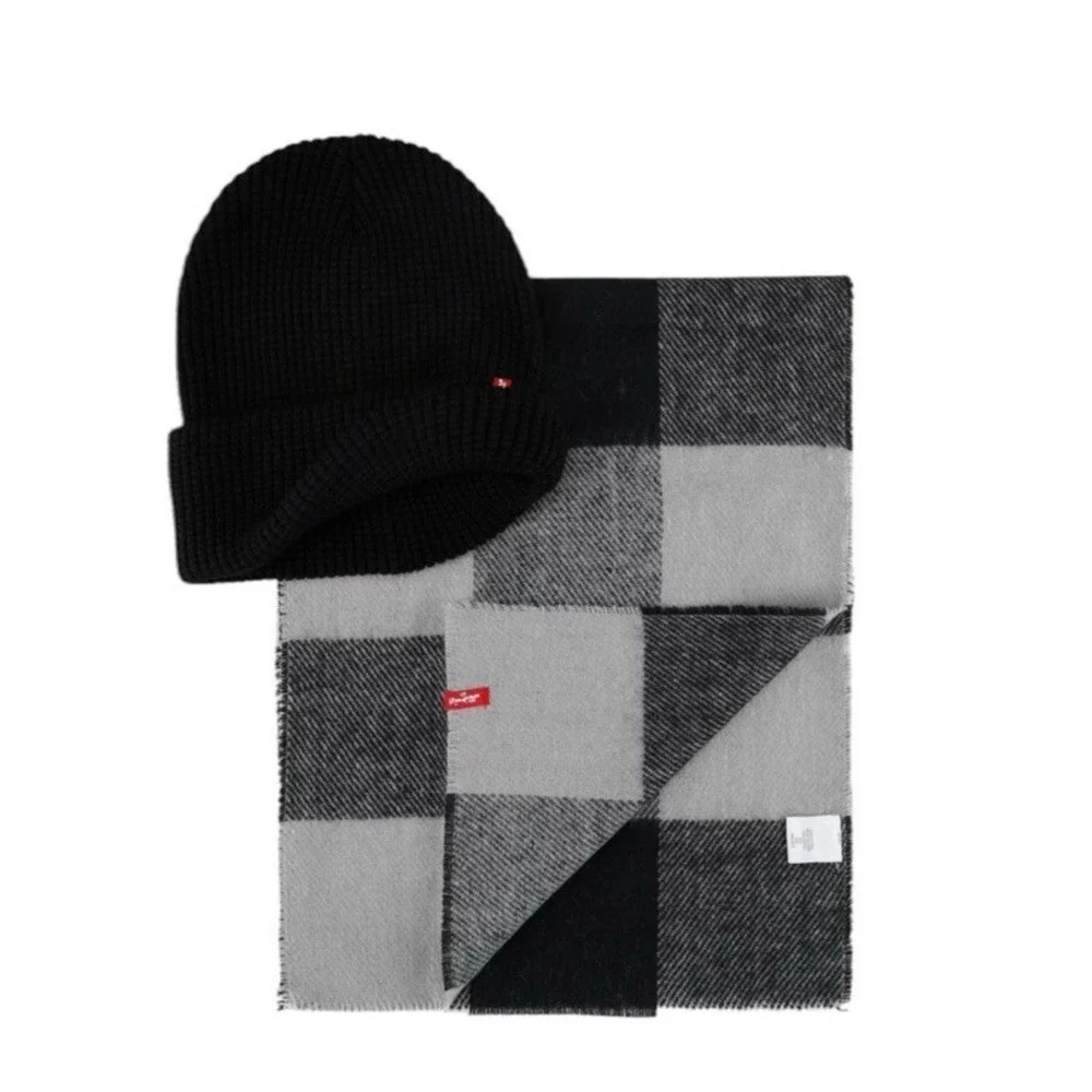 NWT Levi's Men's Black Waffle Beanie & Woven Buffalo Black Gray‎ Plaid Scarf Set